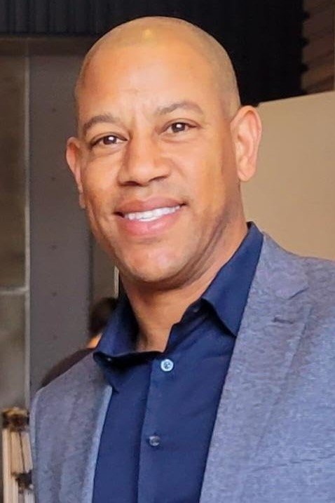 Shane T Harris - headshot