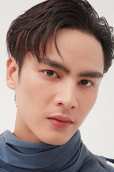 Panuwat Premmaneenan - headshot