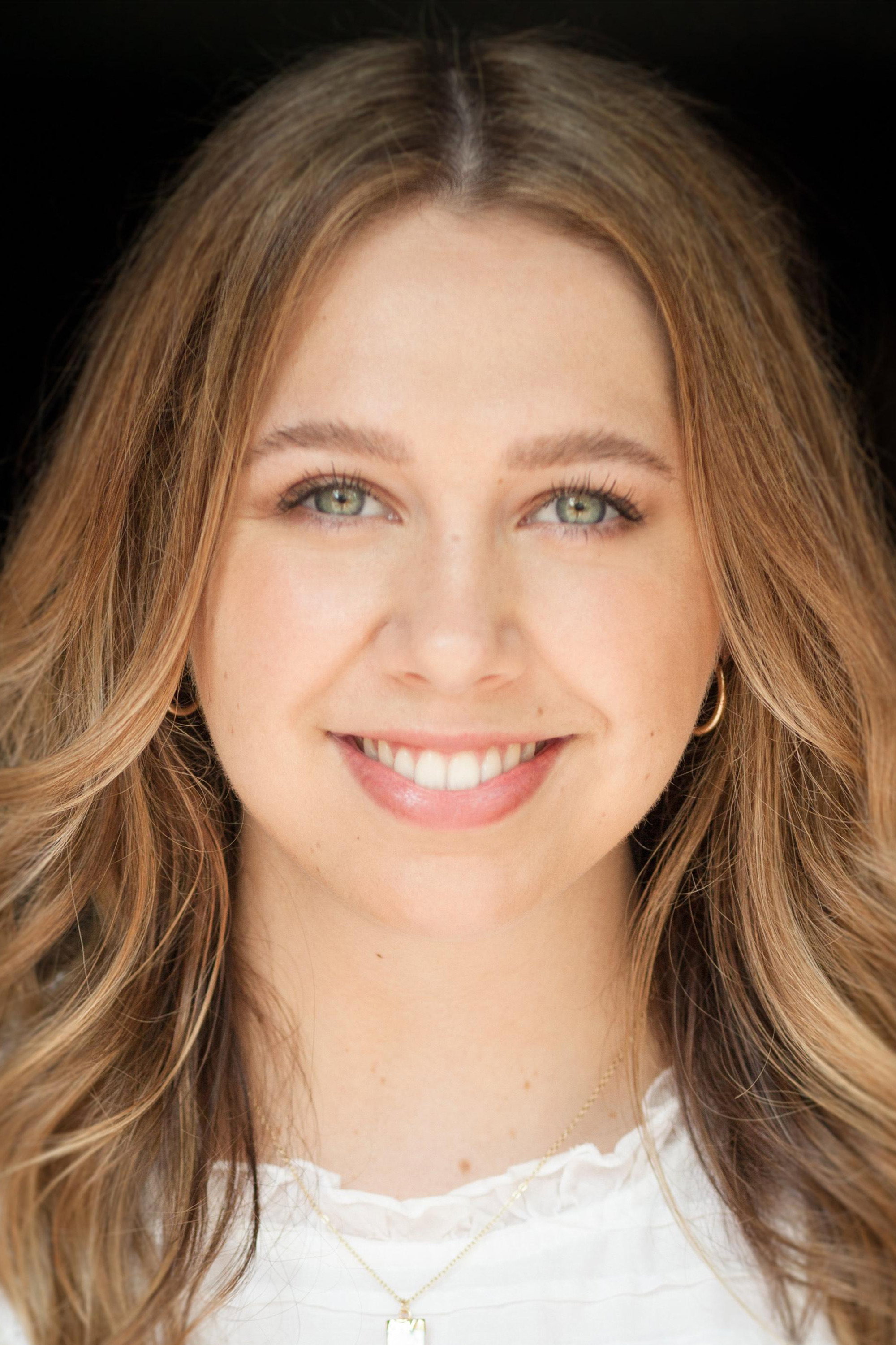 Natalie Abbott - headshot