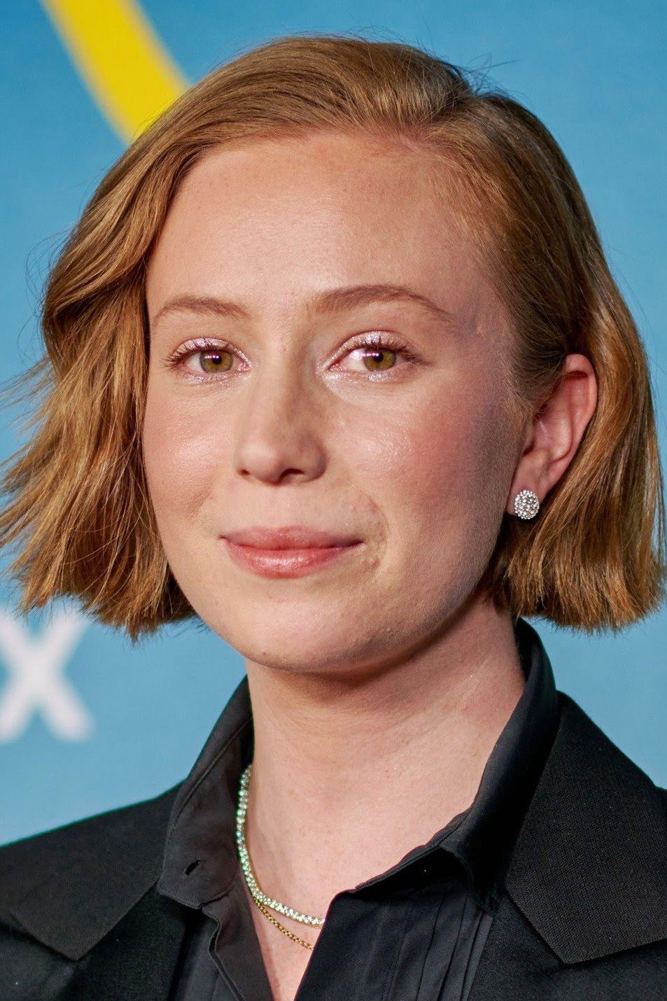 Hannah Einbinder - headshot