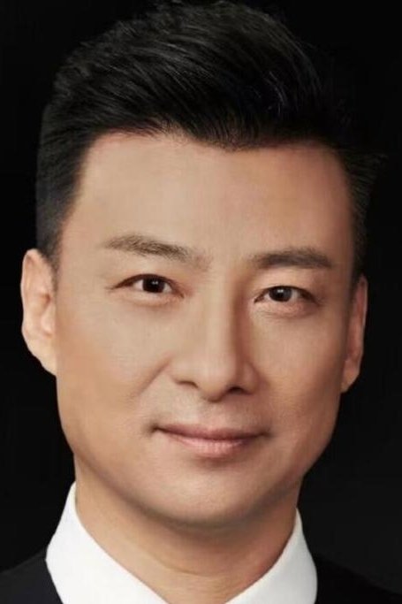 Jun Guo - headshot