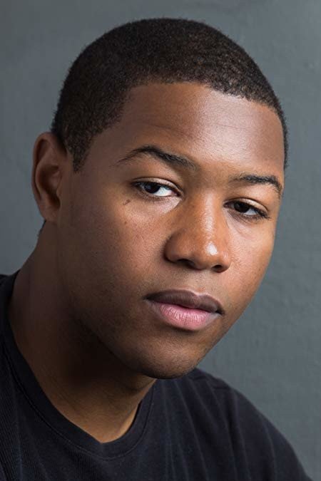 Luke Tennie - headshot