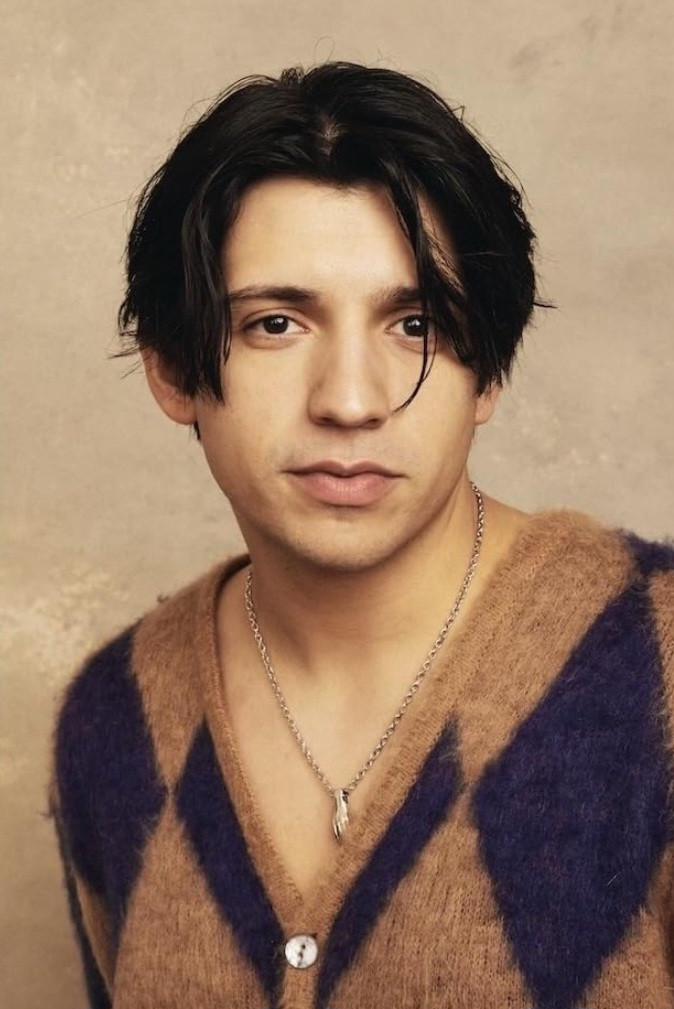 Kevin Alves - headshot