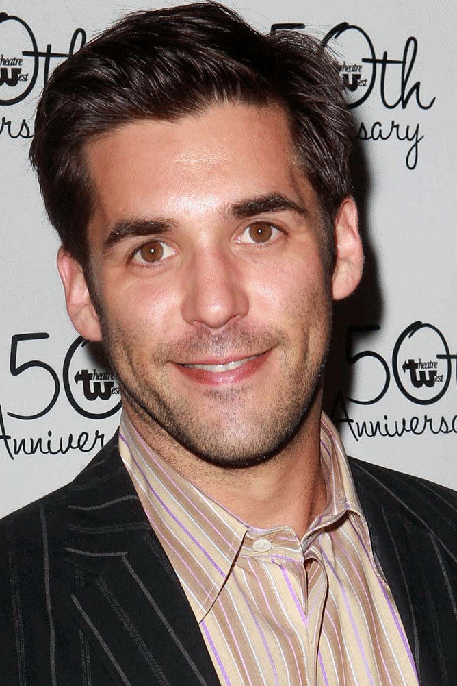 Jordan Bridges - headshot