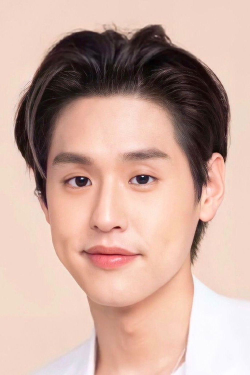 Putthipong Assaratanakul - headshot