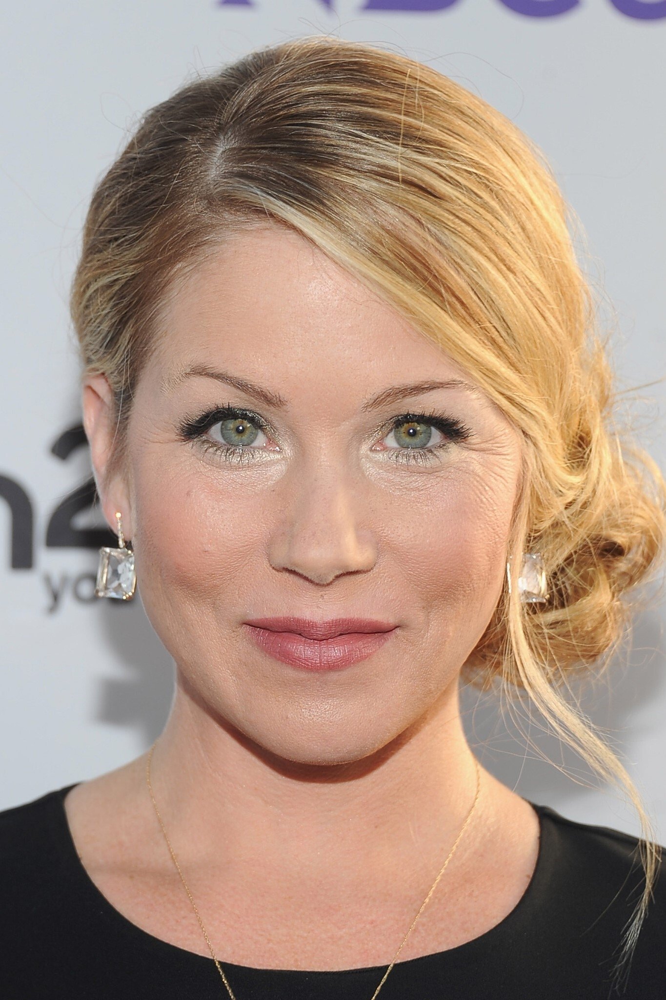 Christina Applegate - headshot
