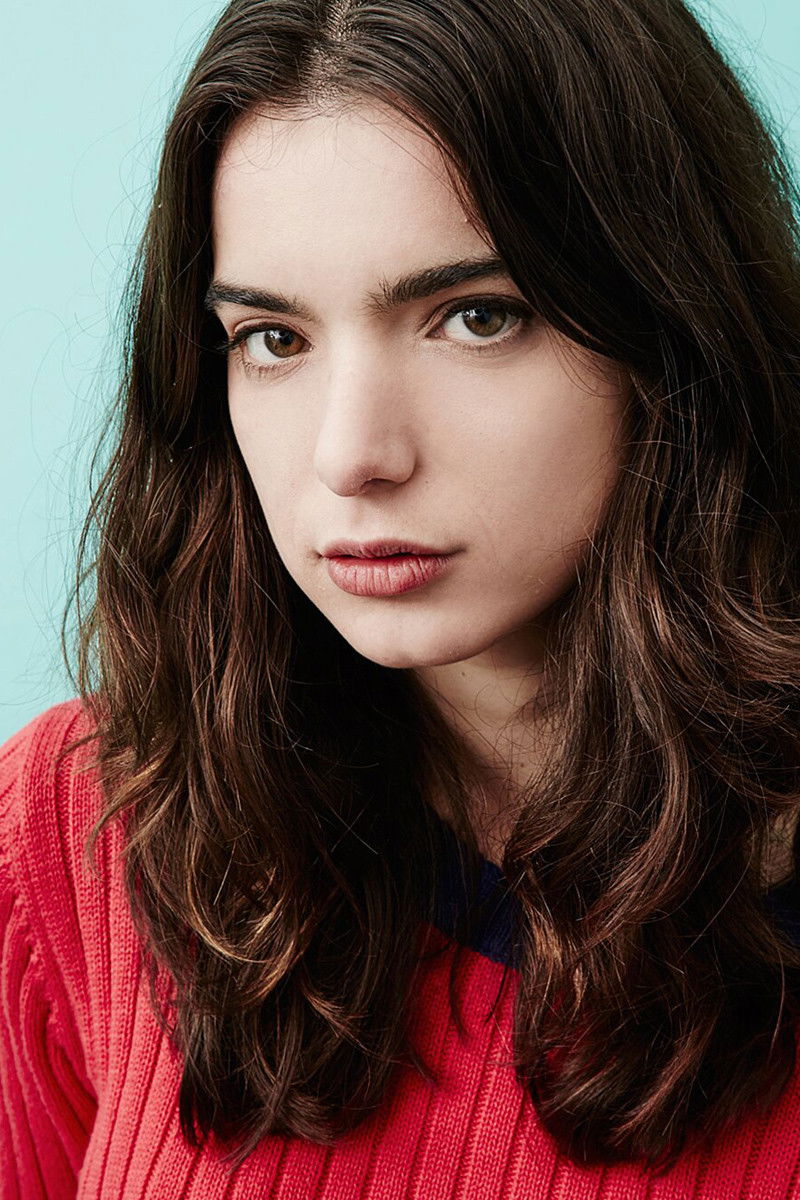 Dylan Gelula - headshot