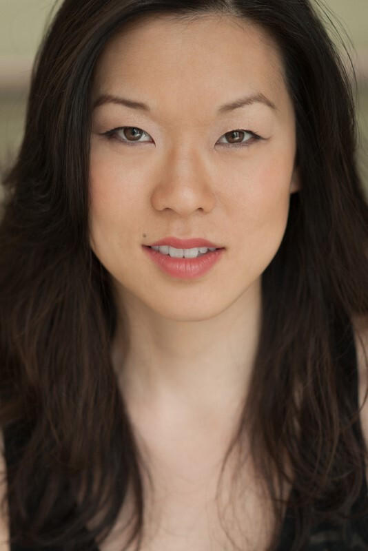 Jeena Yi - headshot