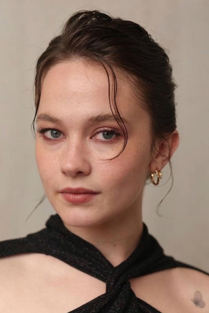 Cailee Spaeny - headshot