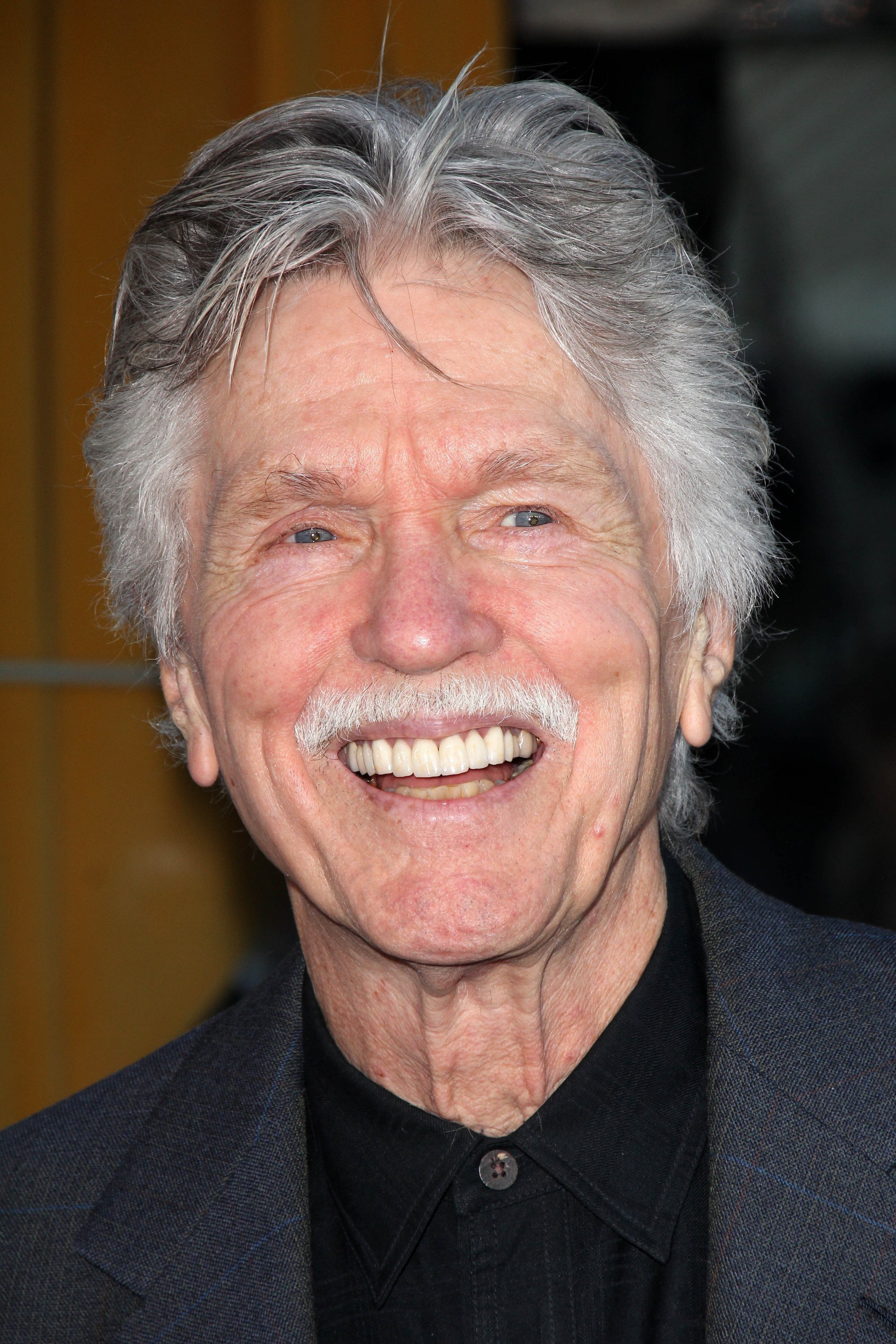 Tom Skerritt - headshot