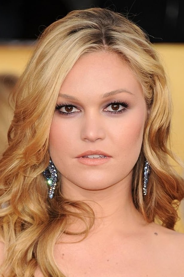 Julia Stiles - headshot