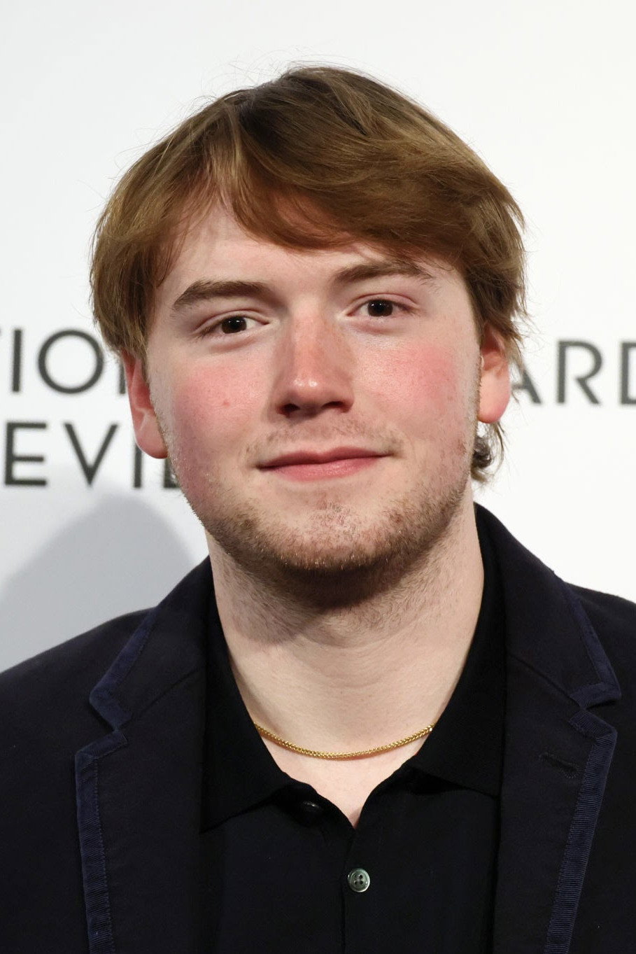 Cooper Hoffman - headshot