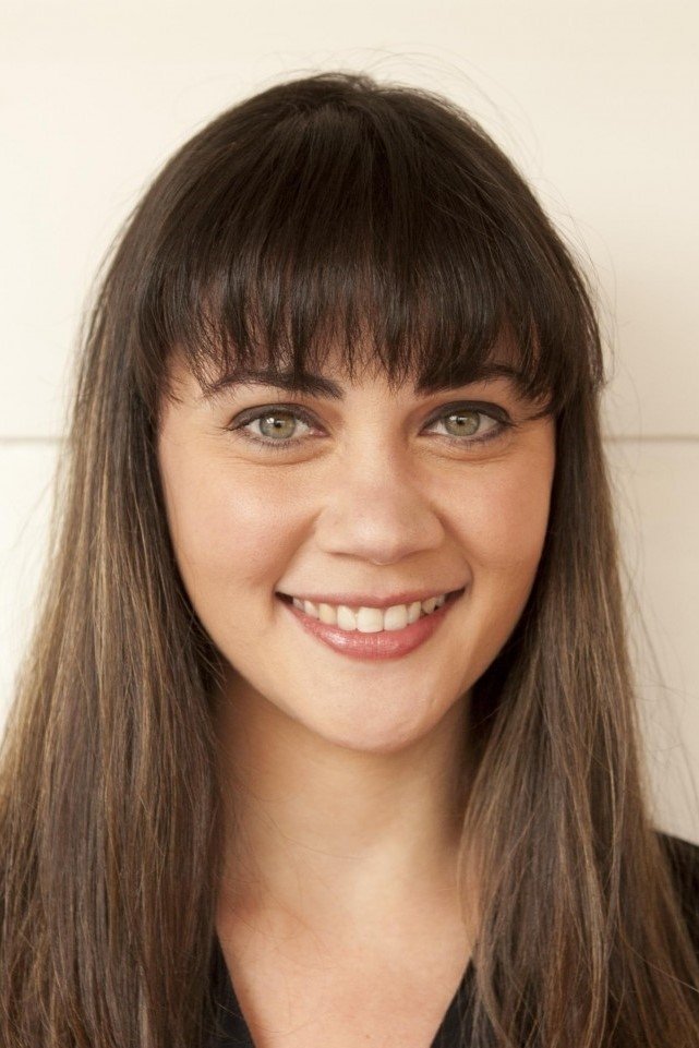 Shari Sebbens - headshot