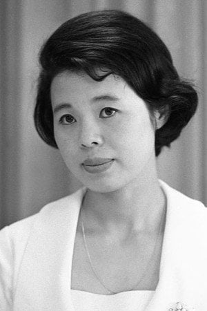 Etsuko Ichihara - headshot
