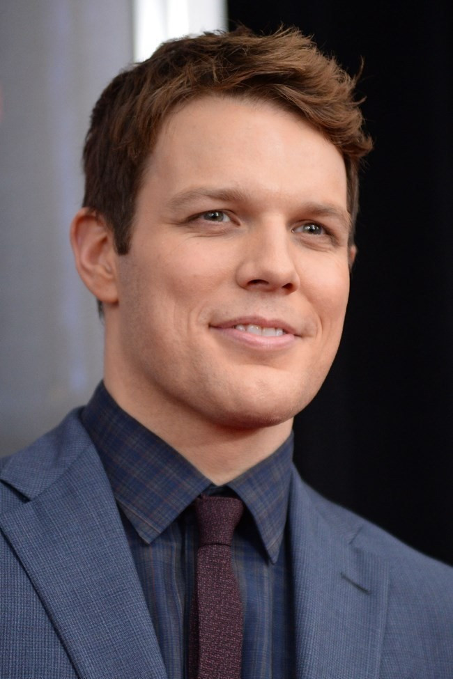 Jake Lacy - headshot