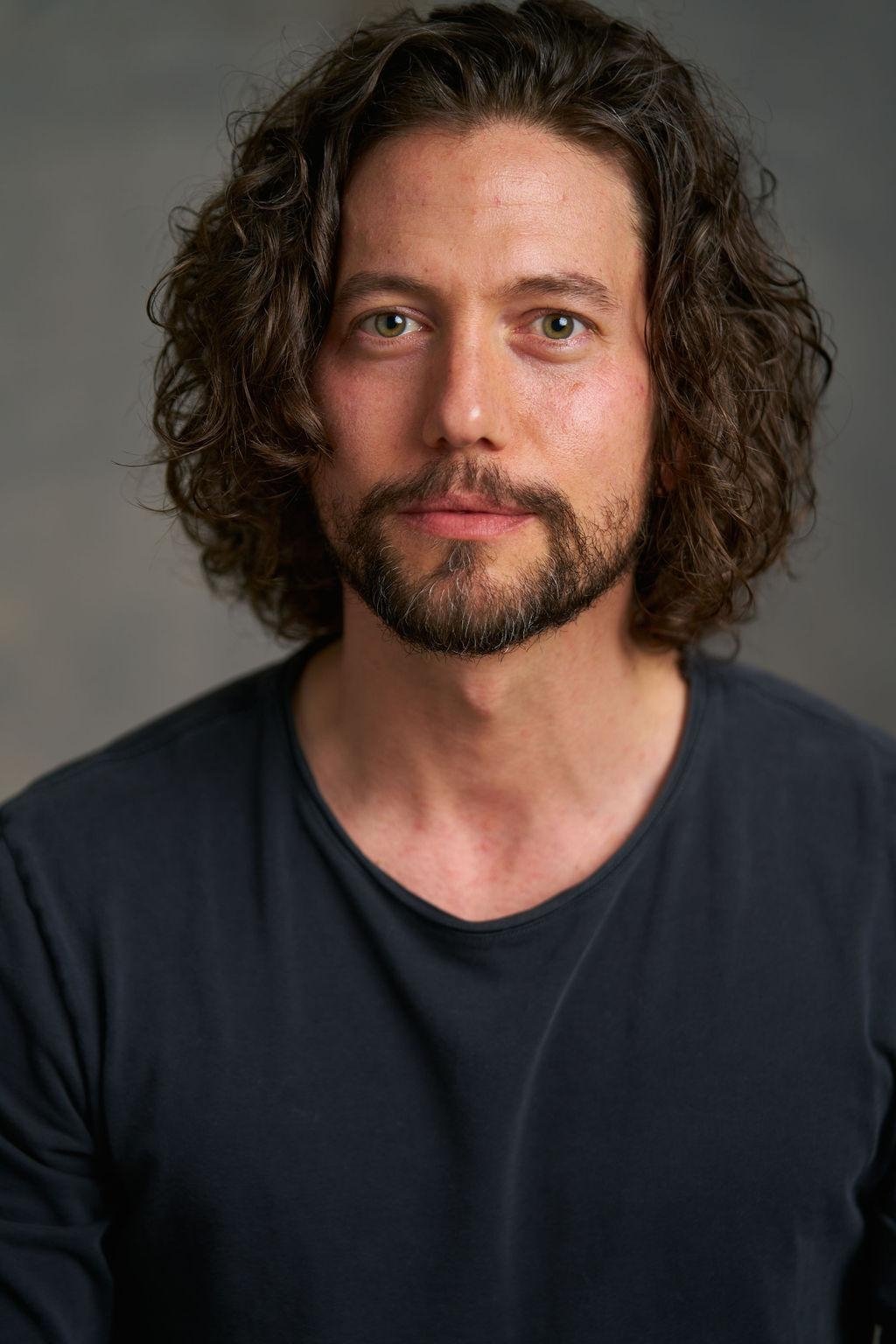 Jackson Rathbone - headshot
