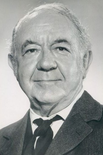 Cecil Kellaway - headshot
