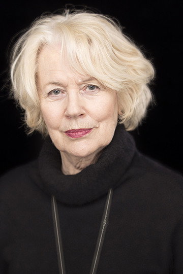 Dearbhla Molloy - headshot