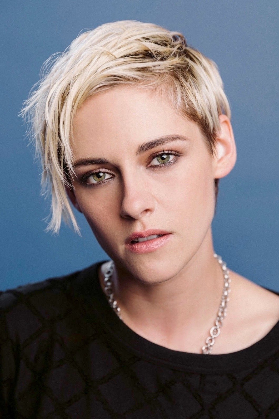 Kristen Stewart - headshot