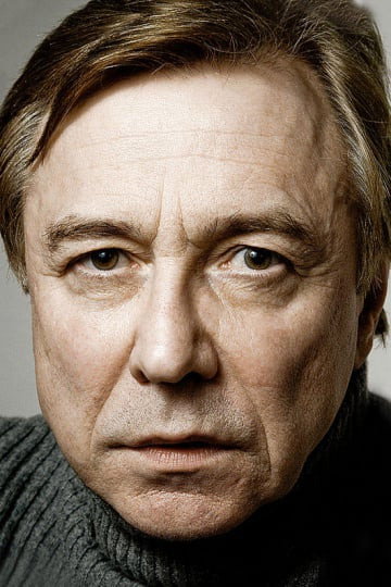 Oleg Vavilov - headshot