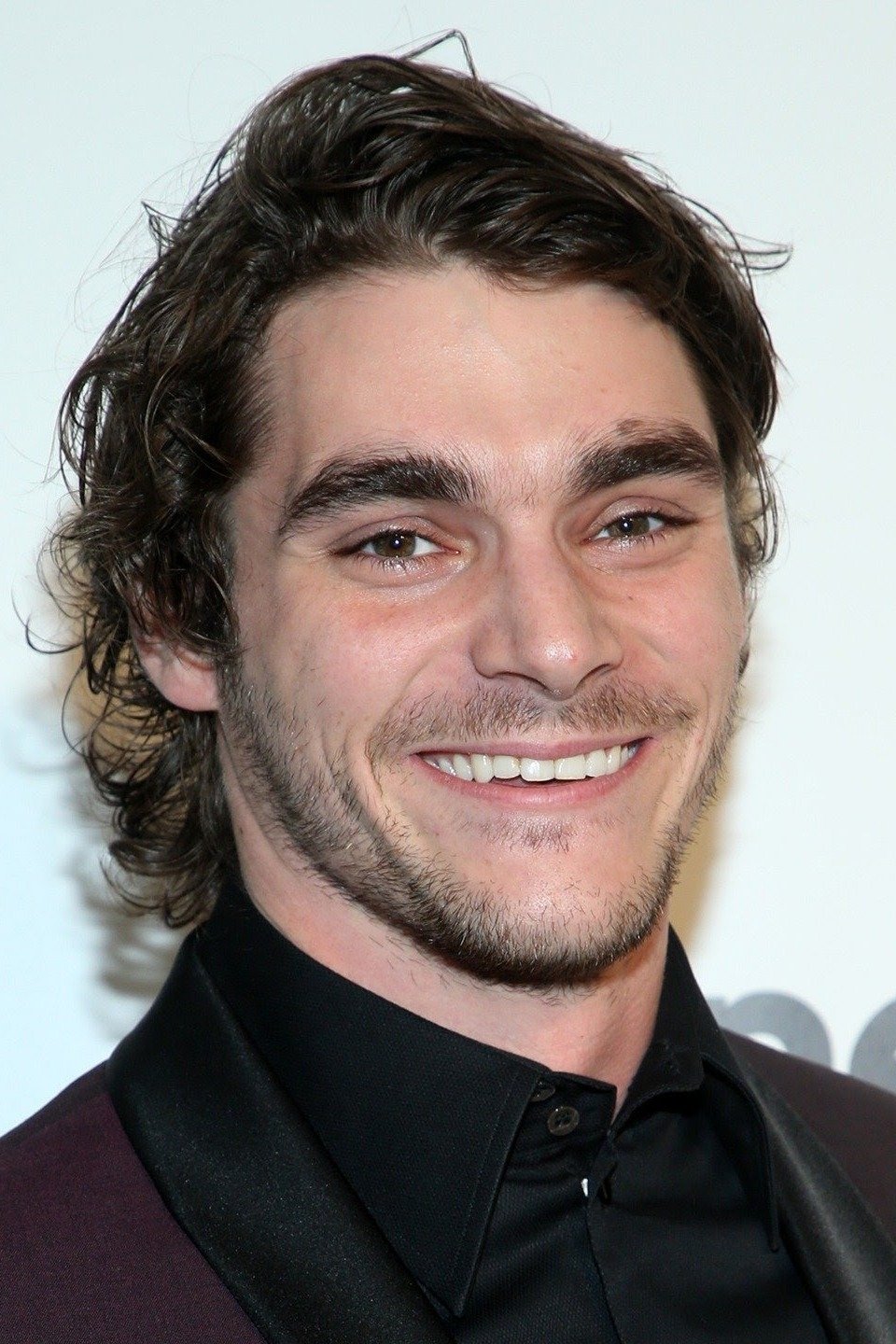 RJ Mitte - headshot