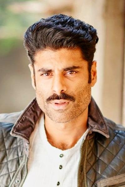 Sikandar Kher - headshot