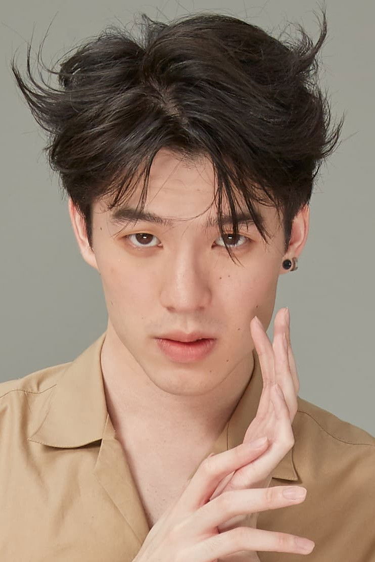 Tae Chayapat Kongsub - headshot