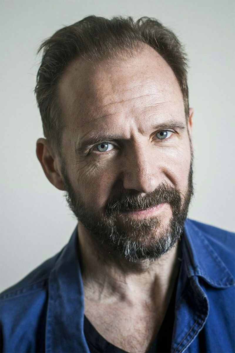 Ralph Fiennes - headshot