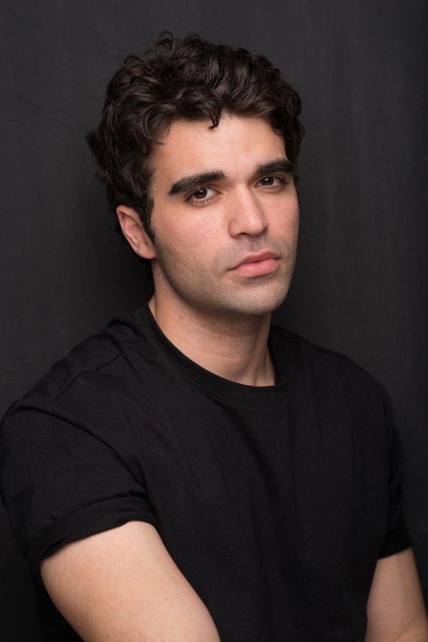 Javier Dulzaides - headshot