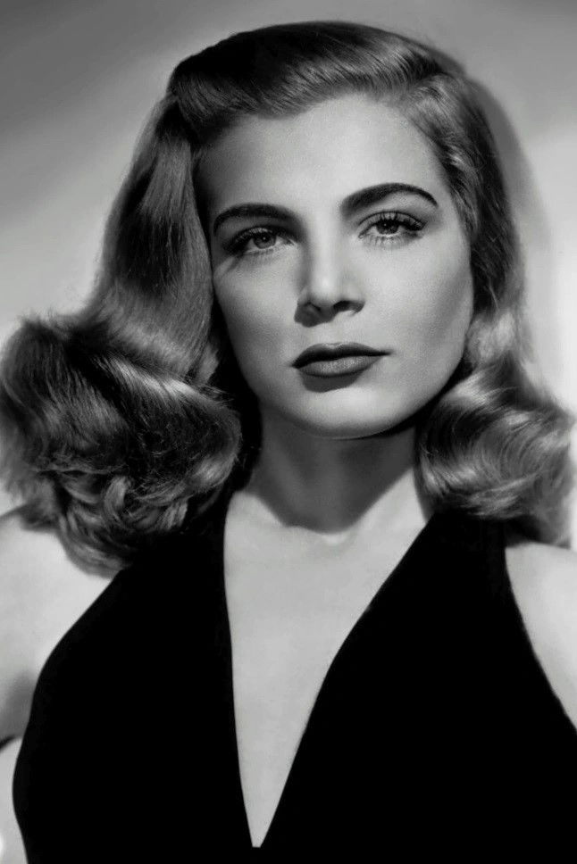 Lizabeth Scott - headshot