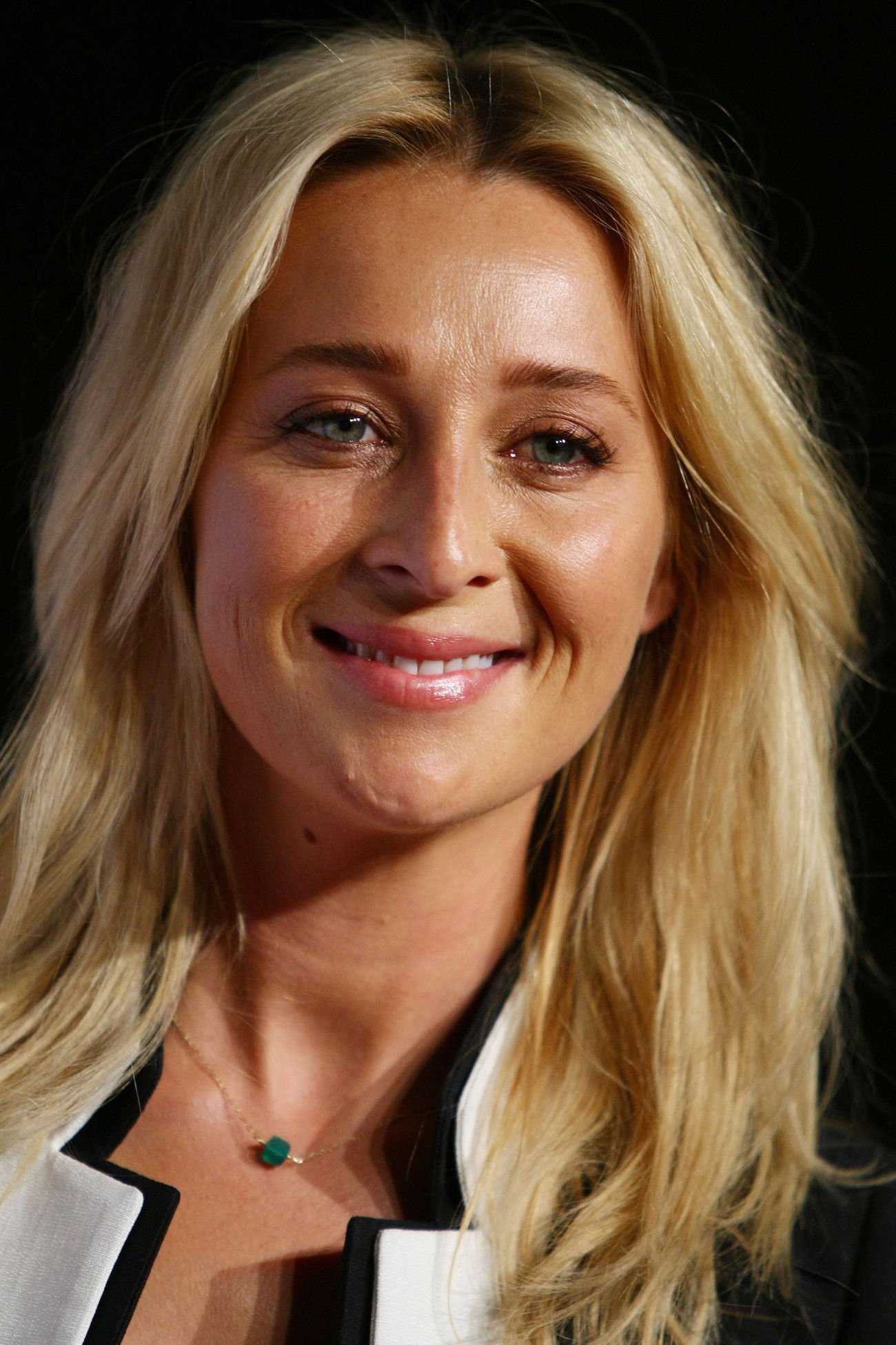 Asher Keddie - headshot