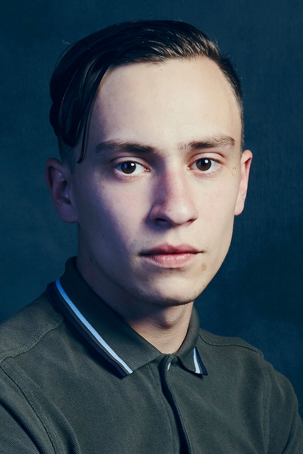 Keir Gilchrist - headshot