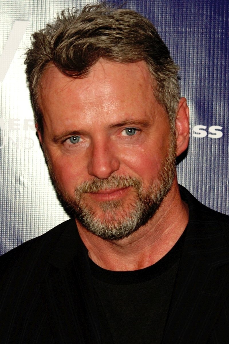 Aidan Quinn - headshot