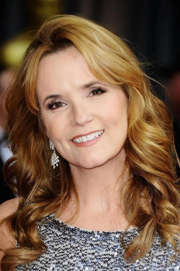 Lea Thompson - headshot