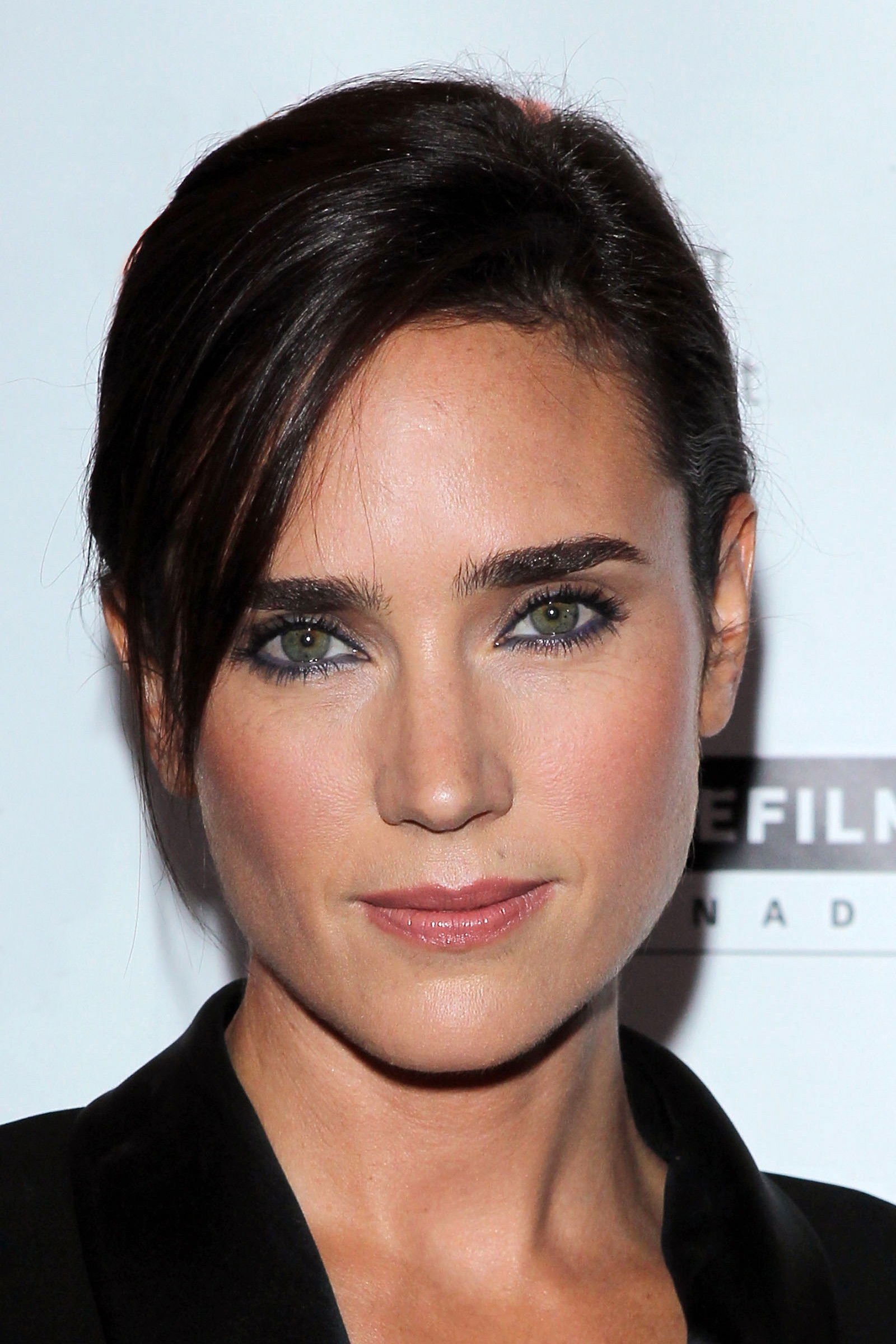 Jennifer Connelly - headshot