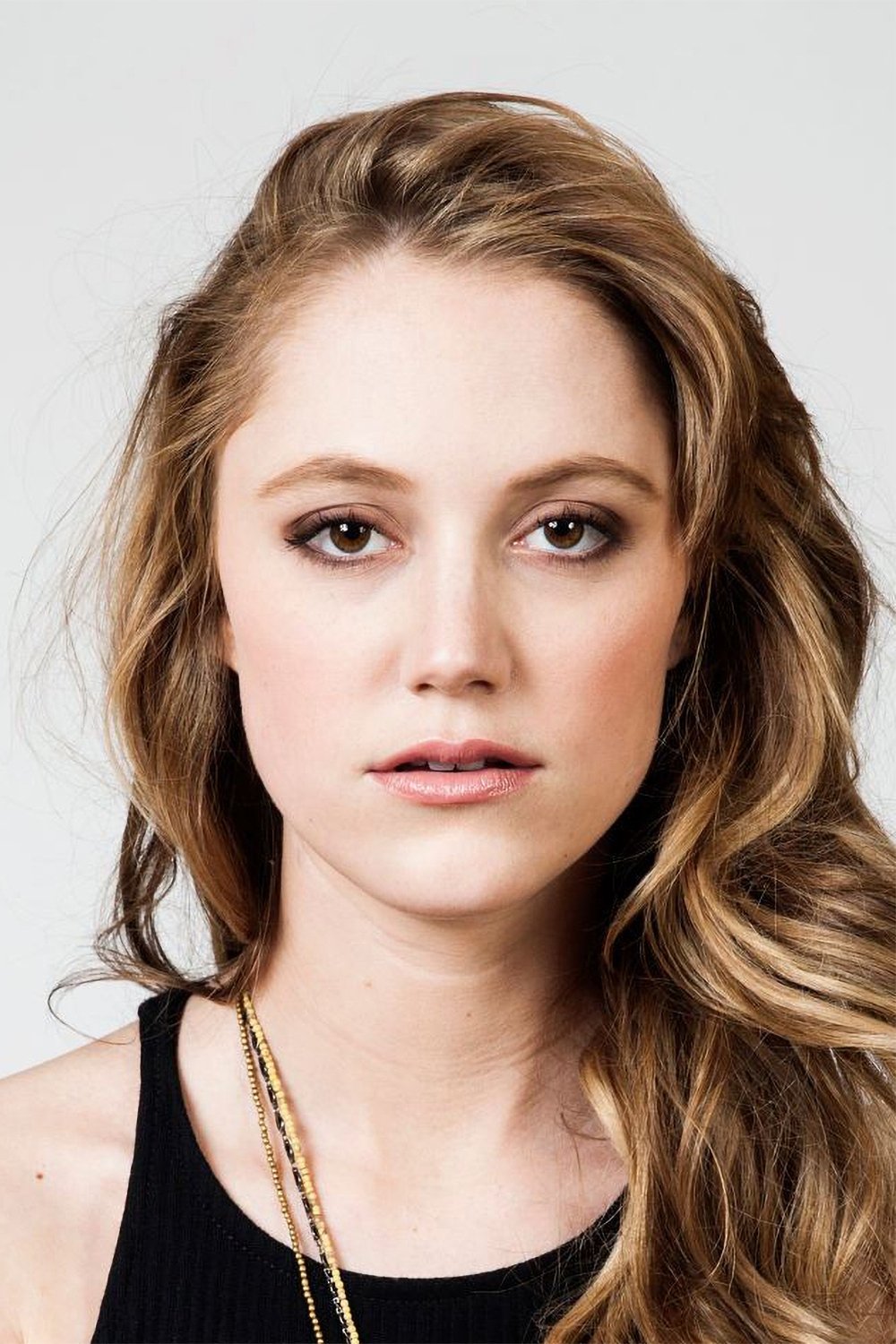 Maika Monroe - headshot