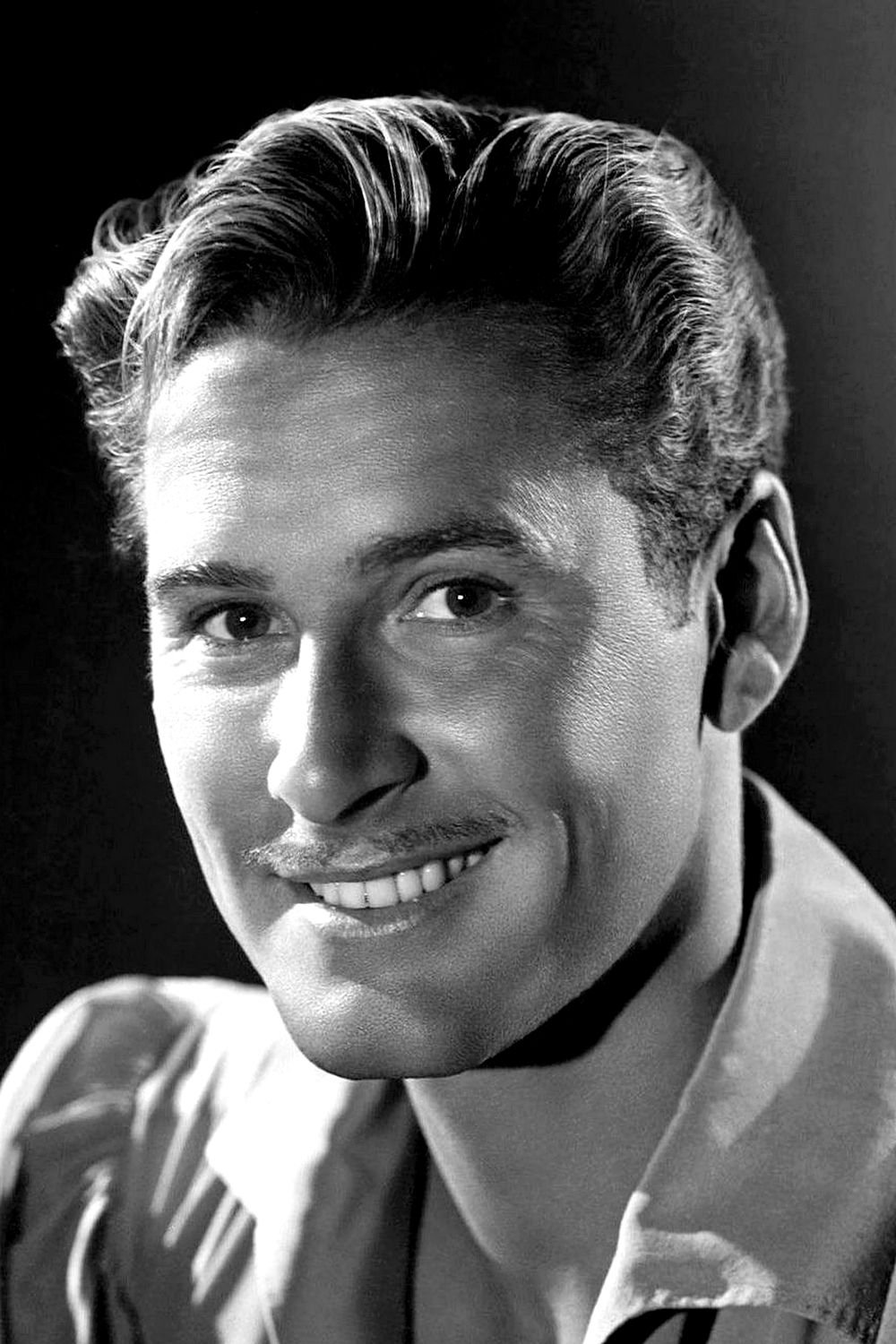 Errol Flynn - headshot
