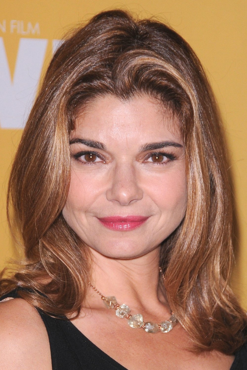 Laura San Giacomo - headshot