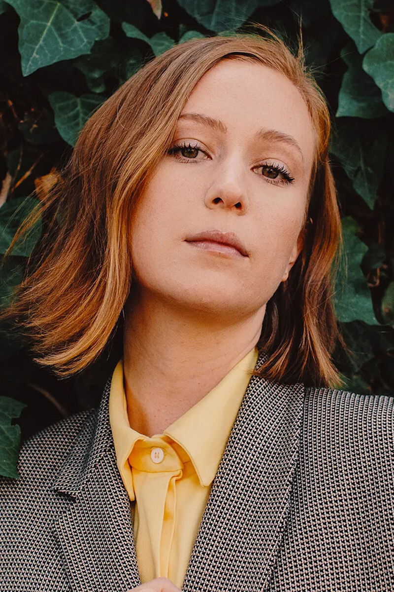 Hannah Einbinder - headshot