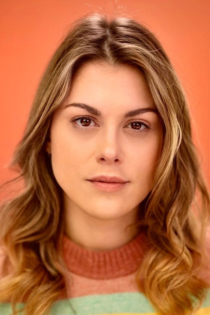 Lindsey Shaw - headshot