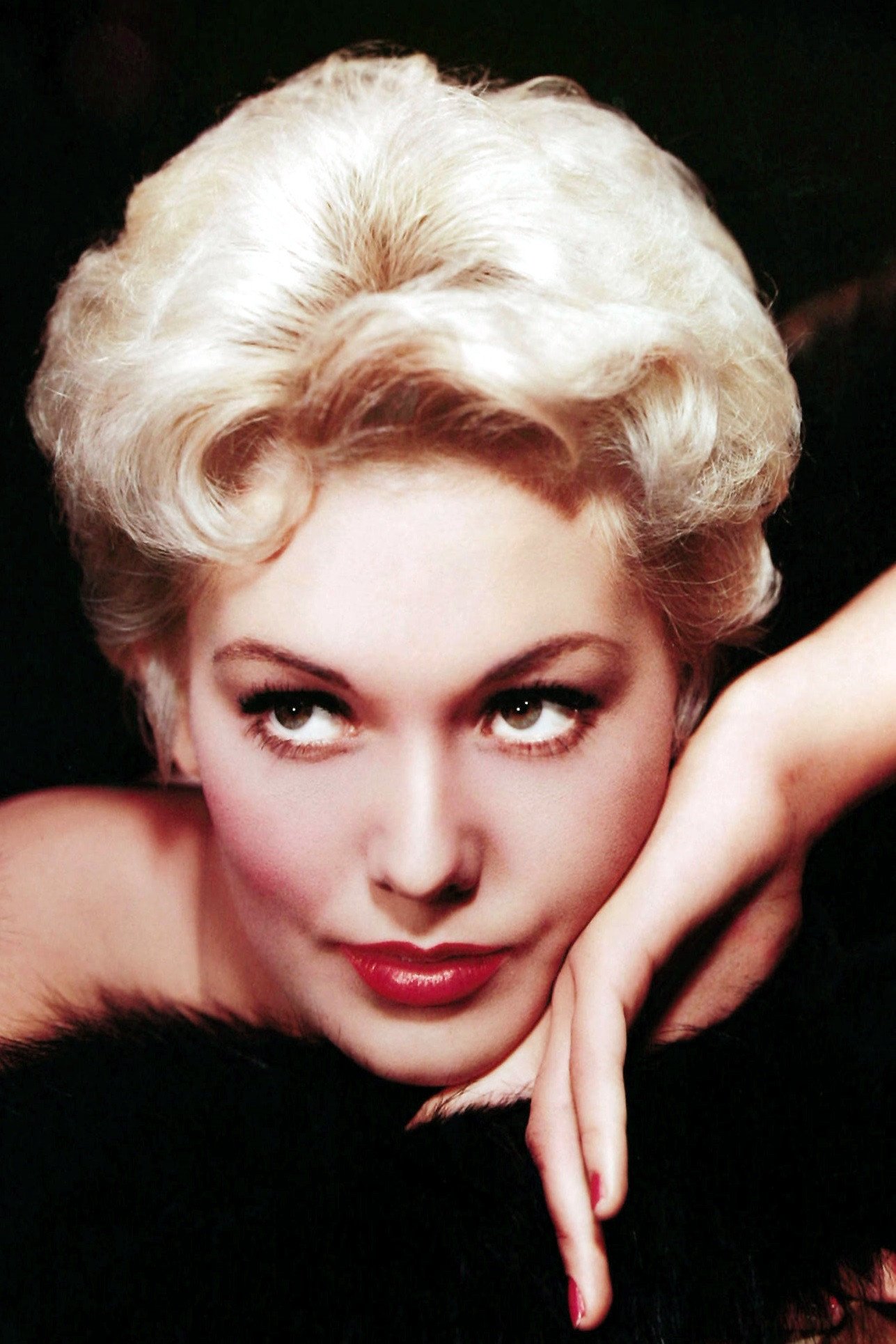 Kim Novak - headshot