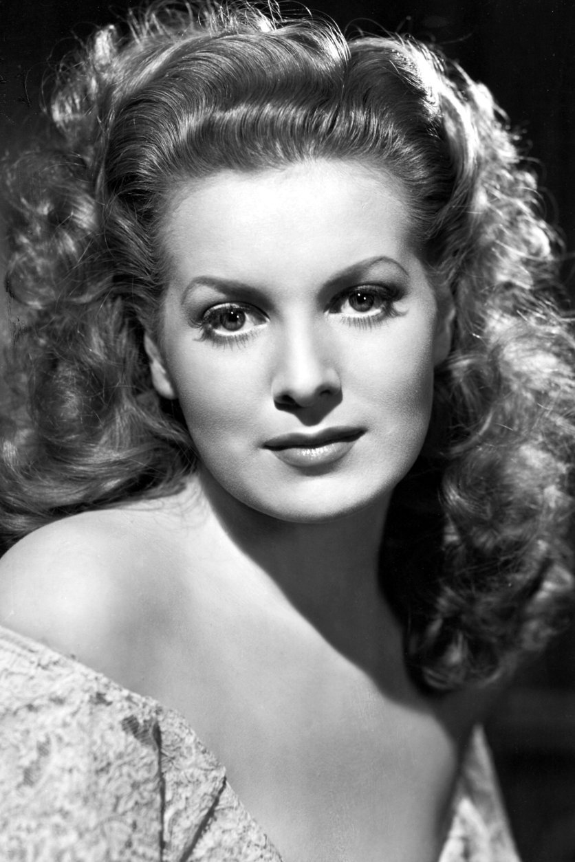 Maureen O'Hara - headshot