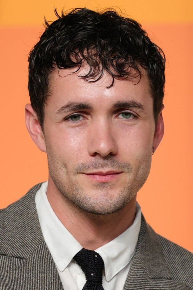 Jonah Hauer-King - headshot