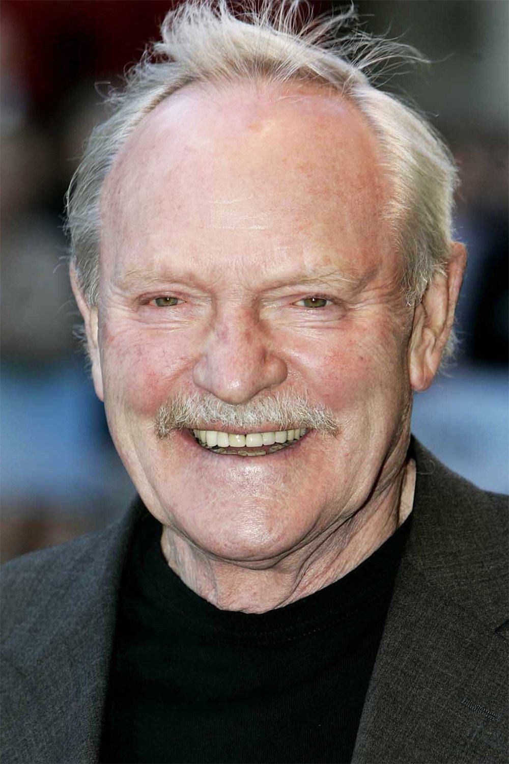 Julian Glover - headshot