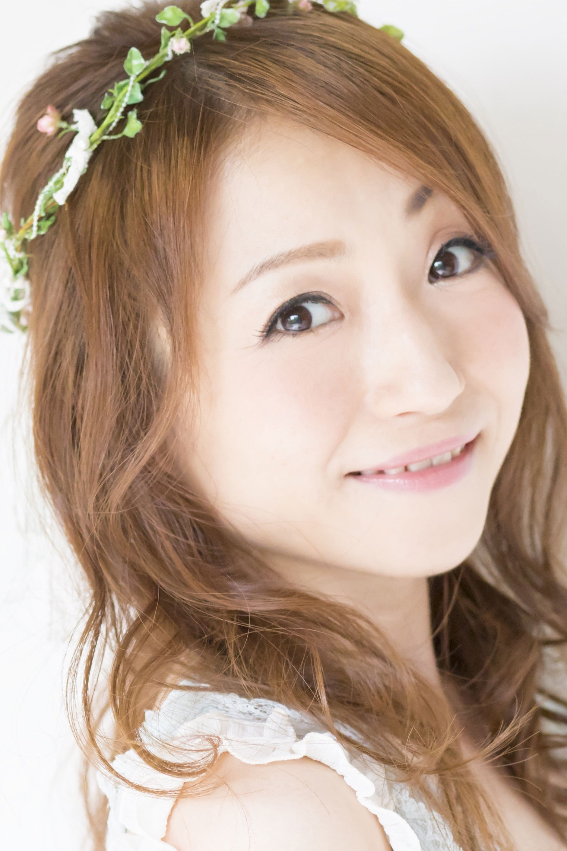 Mayumi Izuka - headshot