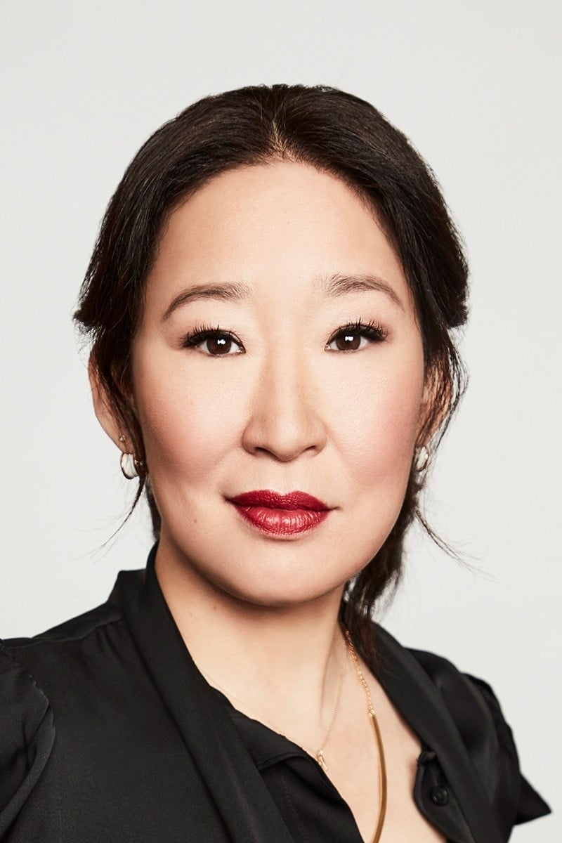 Sandra Oh - headshot