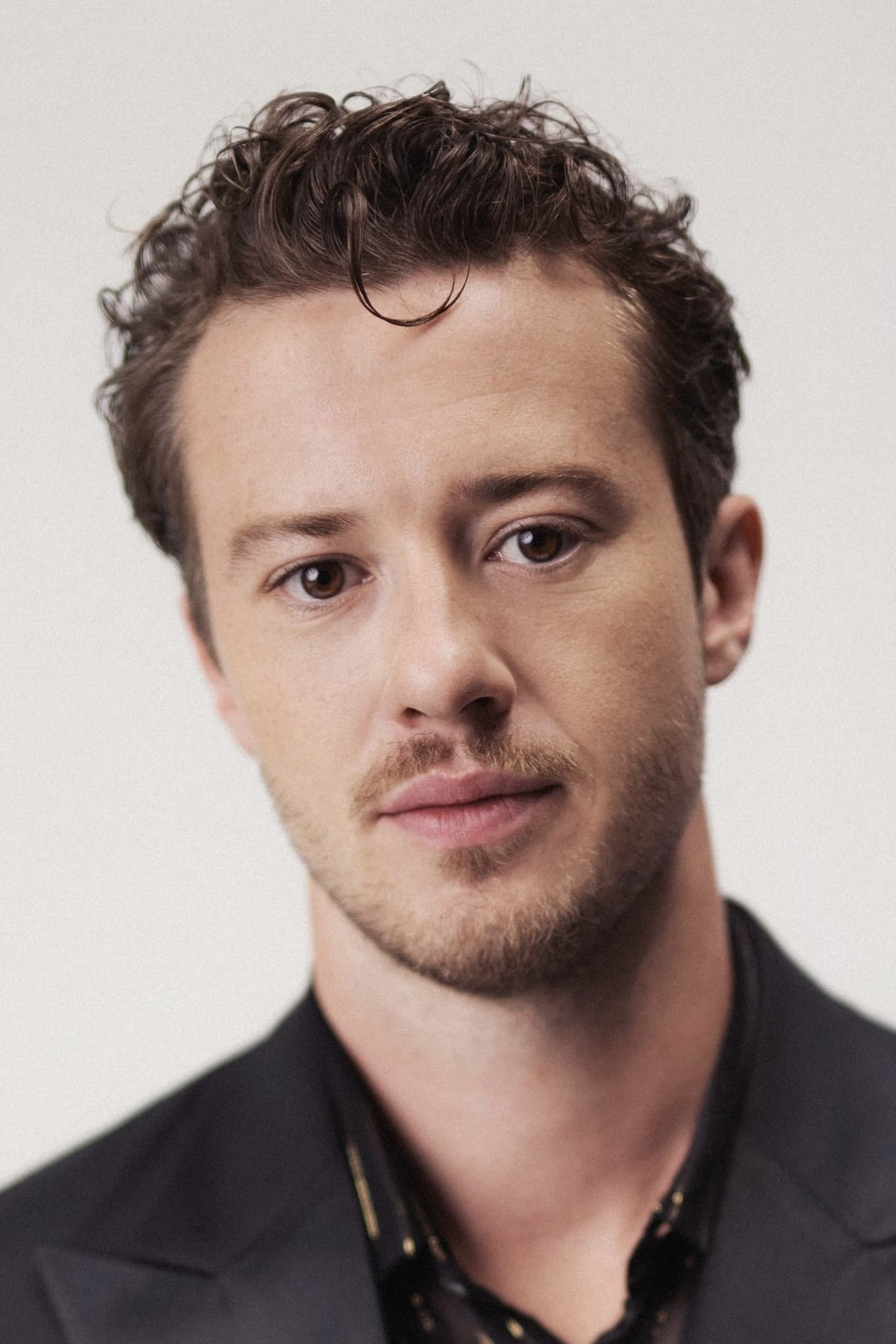 Joseph Quinn - headshot